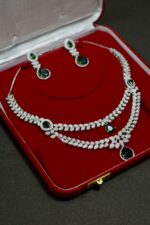 Emerald Drop Leaf Necklace Set